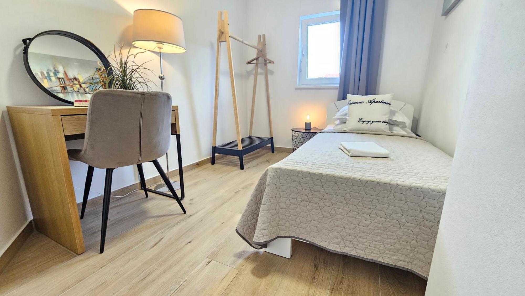 Eximius Apartment Пула Екстериор снимка